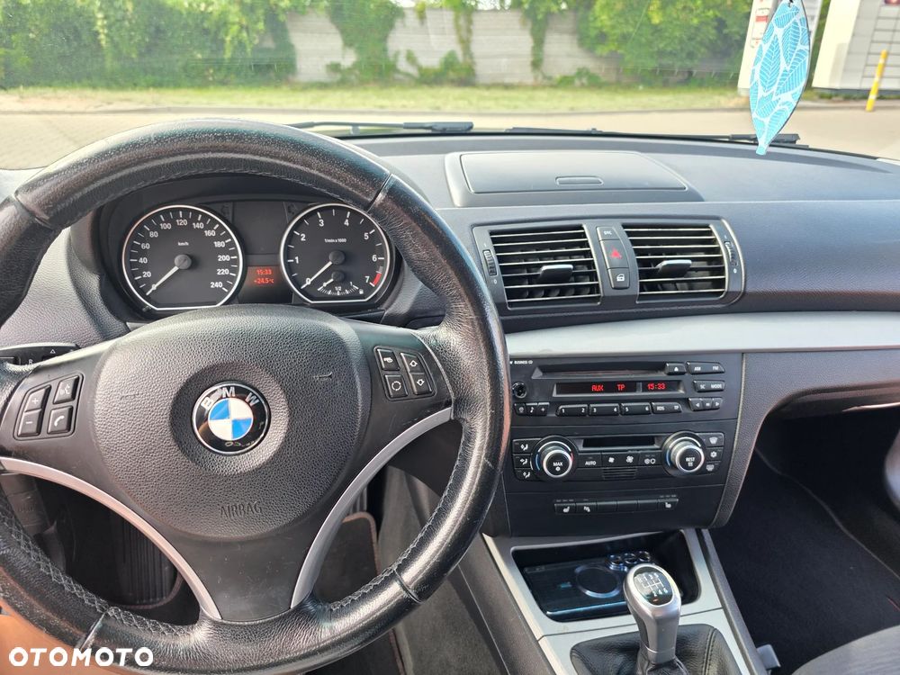 BMW Seria 1 - 11