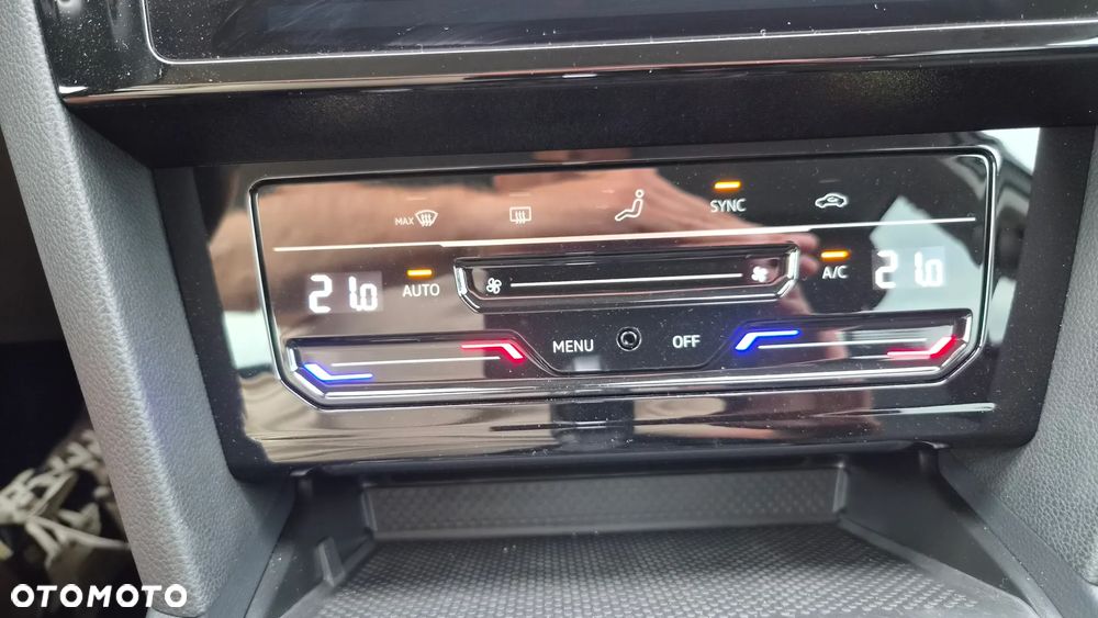 Volkswagen Passat Variant 2.0 TDI BMT Highline DSG - 19