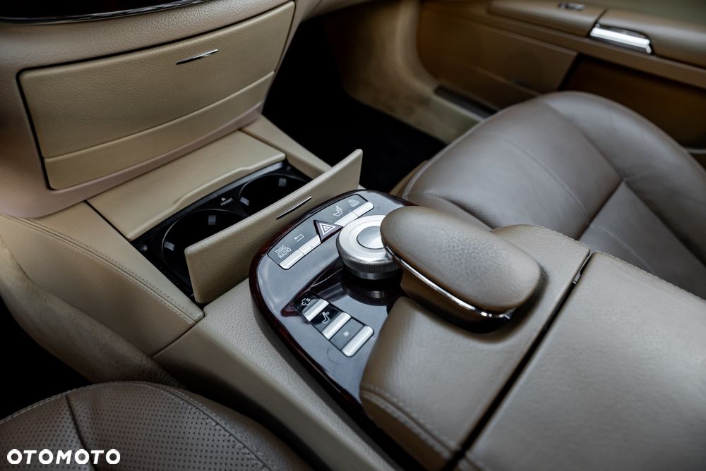 Mercedes-Benz Klasa S 500 L 7G-TRONIC - 32
