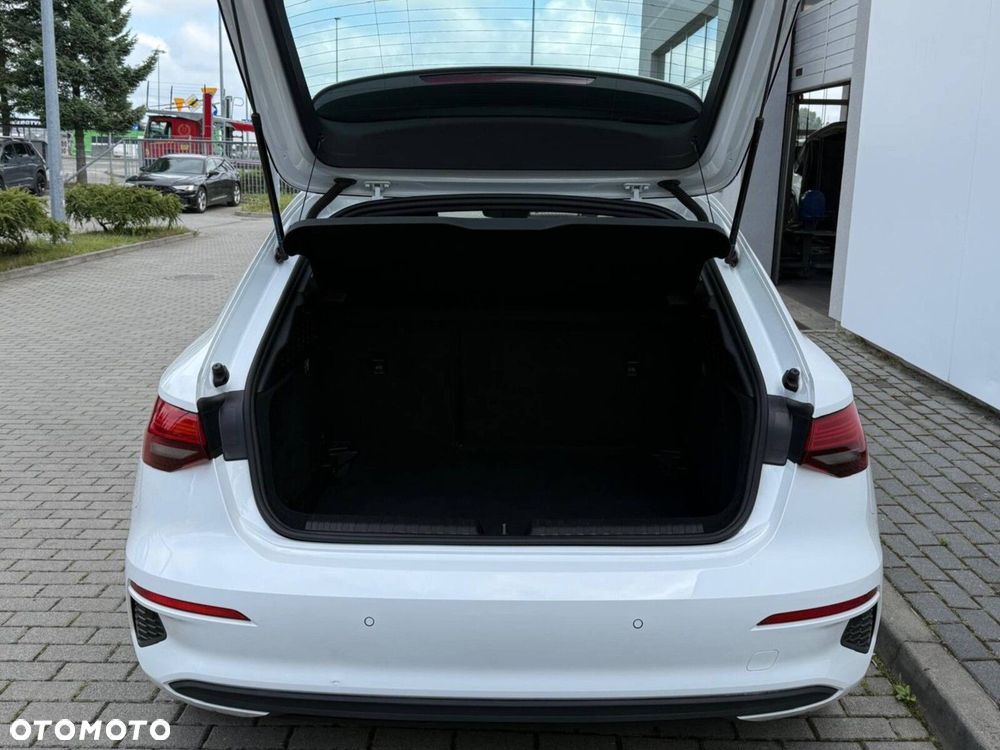 Audi A3 Sportback 35 TFSI mHEV Advanced S tronic - 17
