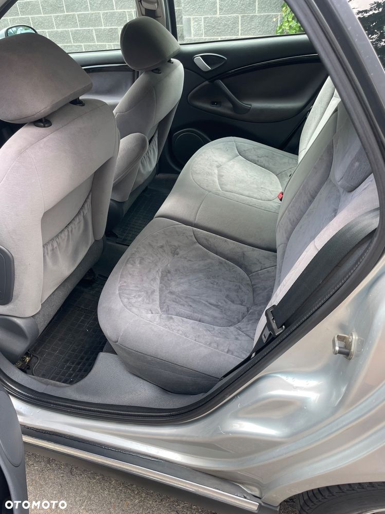 Citroën C5 2.0 16V Exclusive - 37