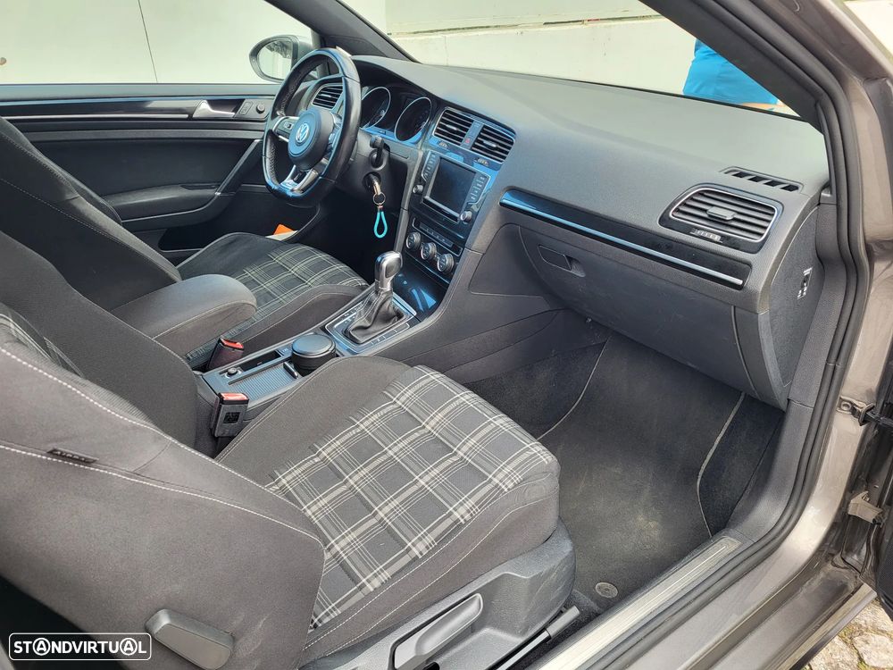 VW Golf 2.0 TDI GTD DSG - 7