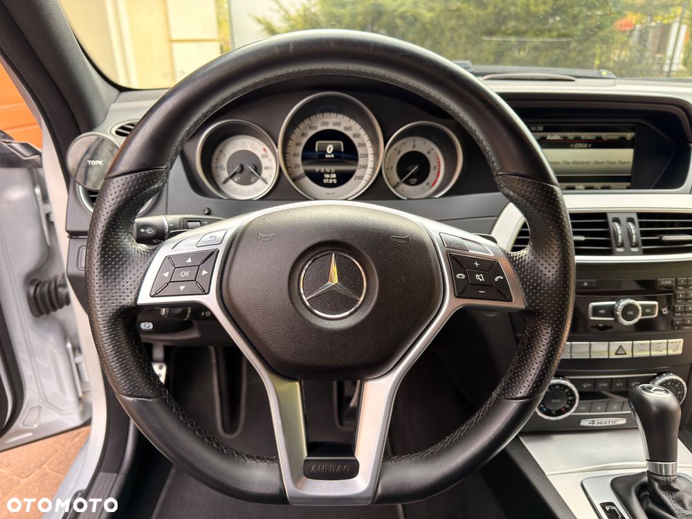 Mercedes-Benz Klasa C 250 CDI 4Matic 7G-TRONIC Avantgarde Edition - 17