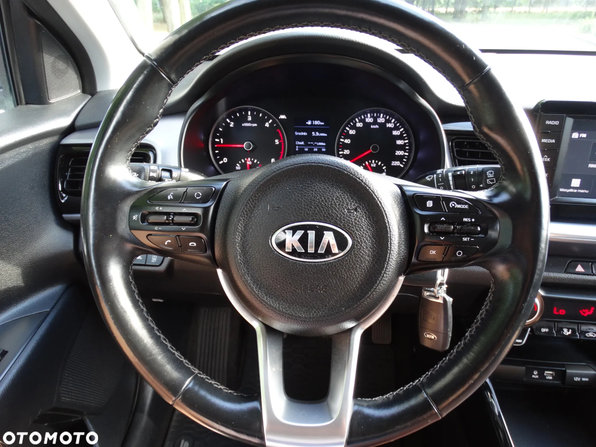 Kia Stonic - 16
