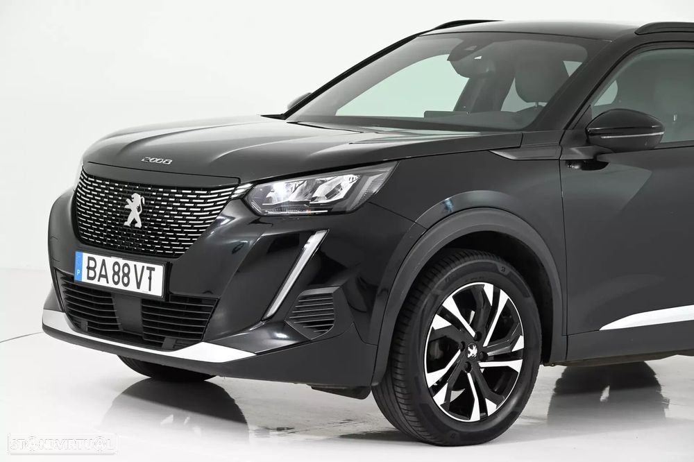 Peugeot 2008 - 10