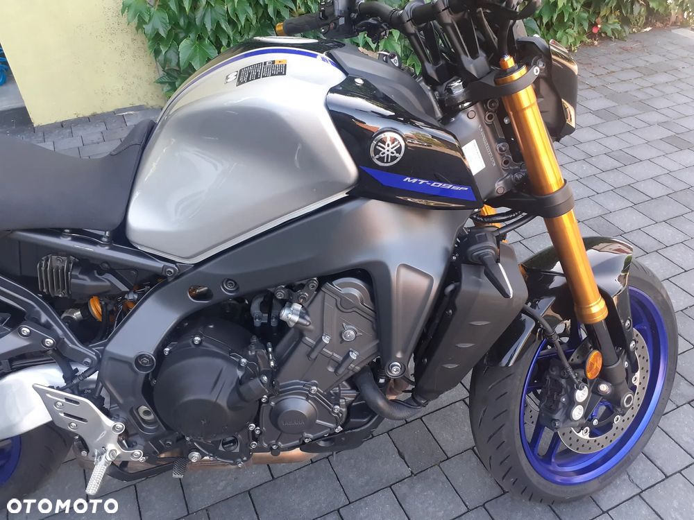 Yamaha MT - 7
