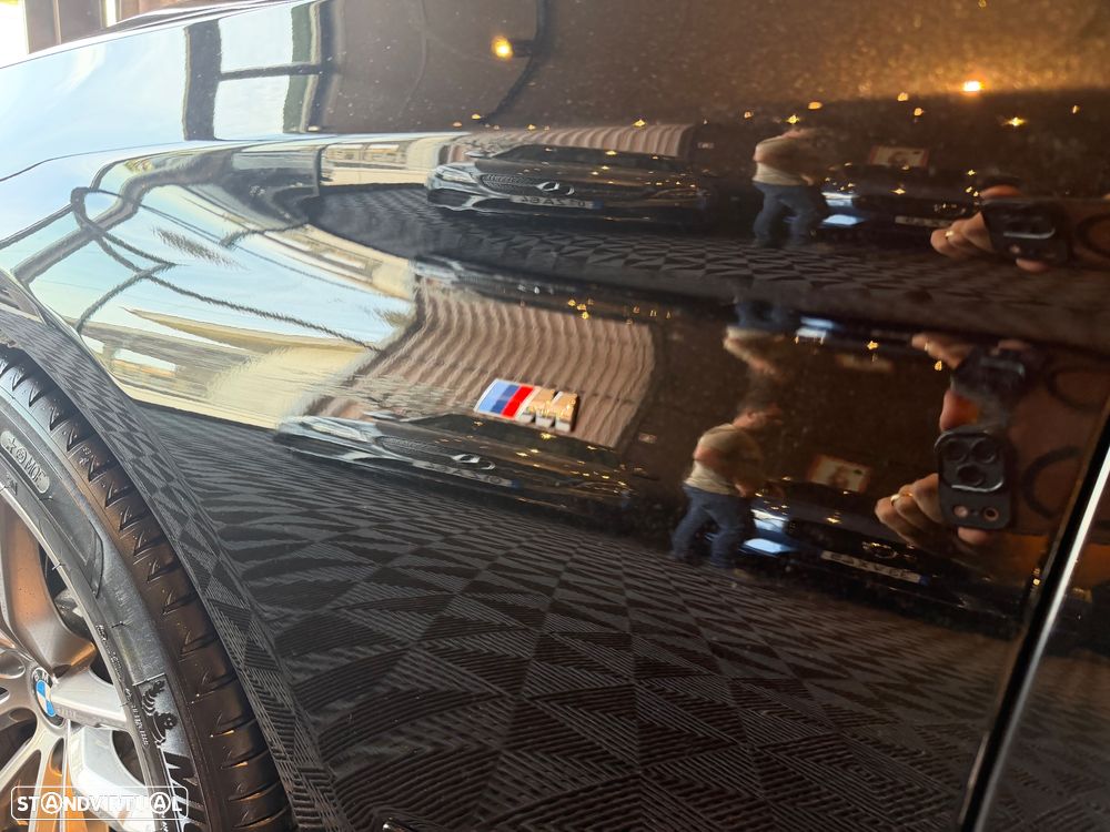 BMW 520 d Pack Desportivo M Auto - 14