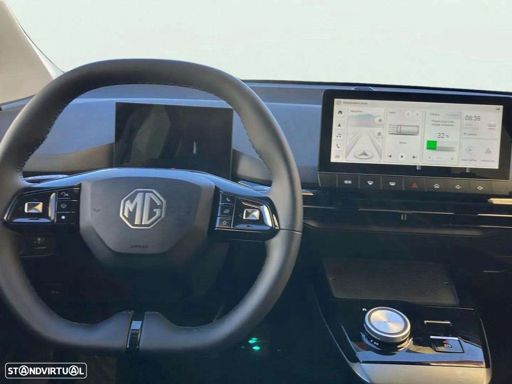 MG MG4 64 kWh Luxury - 10