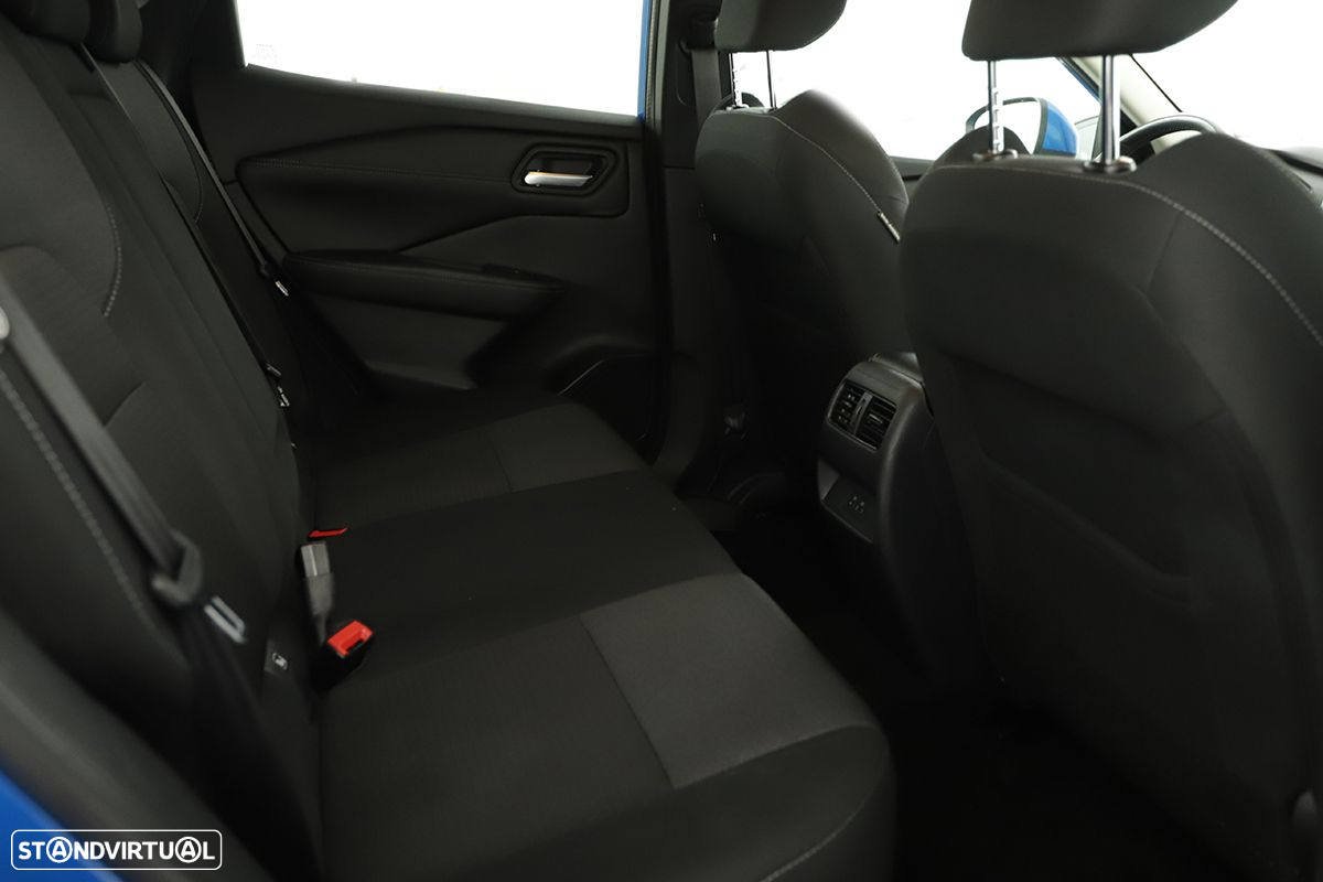 Nissan Qashqai 1.3 DIG-T N-GO Xtronic - 22