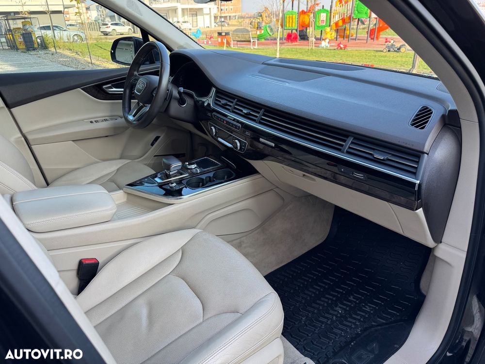 Audi Q7 3.0 TFSI Quattro Tiptronic - 20