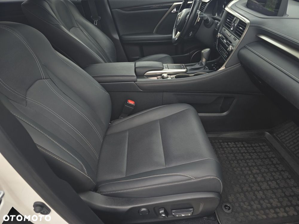 Lexus RX 450h F-Impression - 10