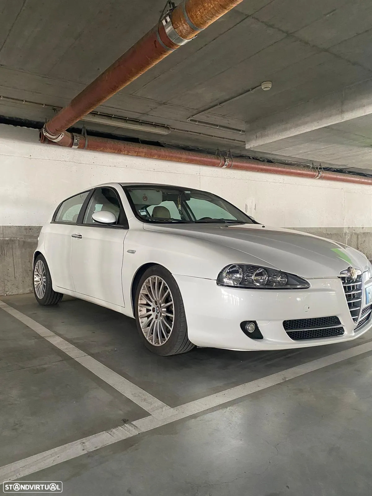 Alfa Romeo 147 1.9 JTD 16V Distinctive - 3