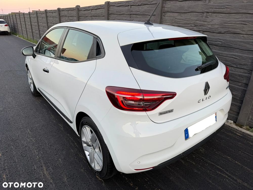 Renault Clio E-TECH 140 BUSINESS EDITION - 19