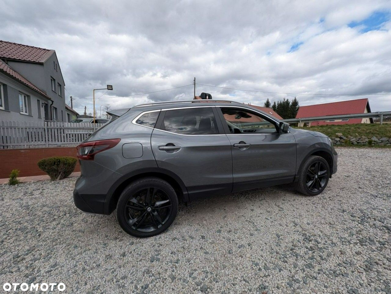 Nissan Qashqai - 4