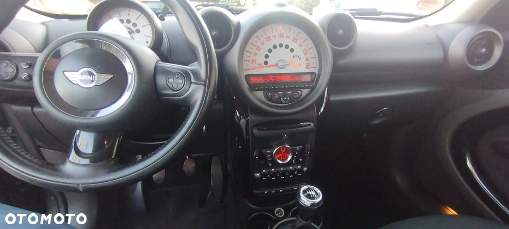 MINI Countryman One D - 11