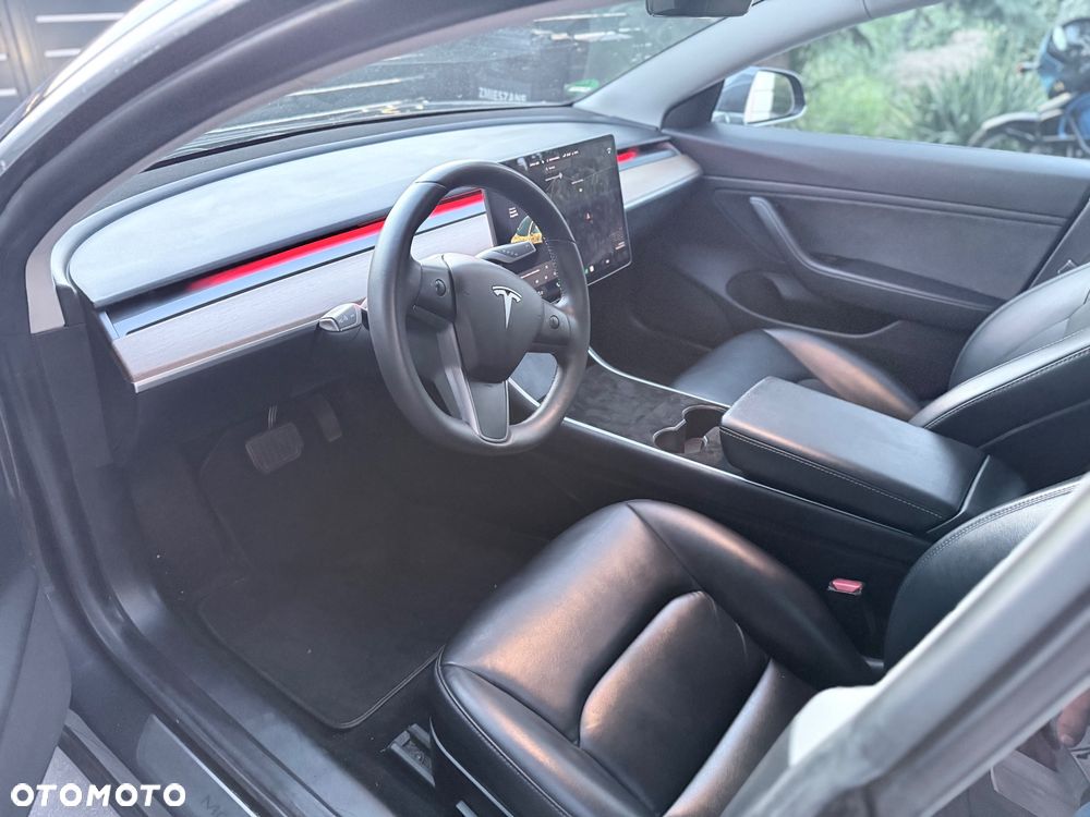 Tesla Model 3 Long Range RWD - 7