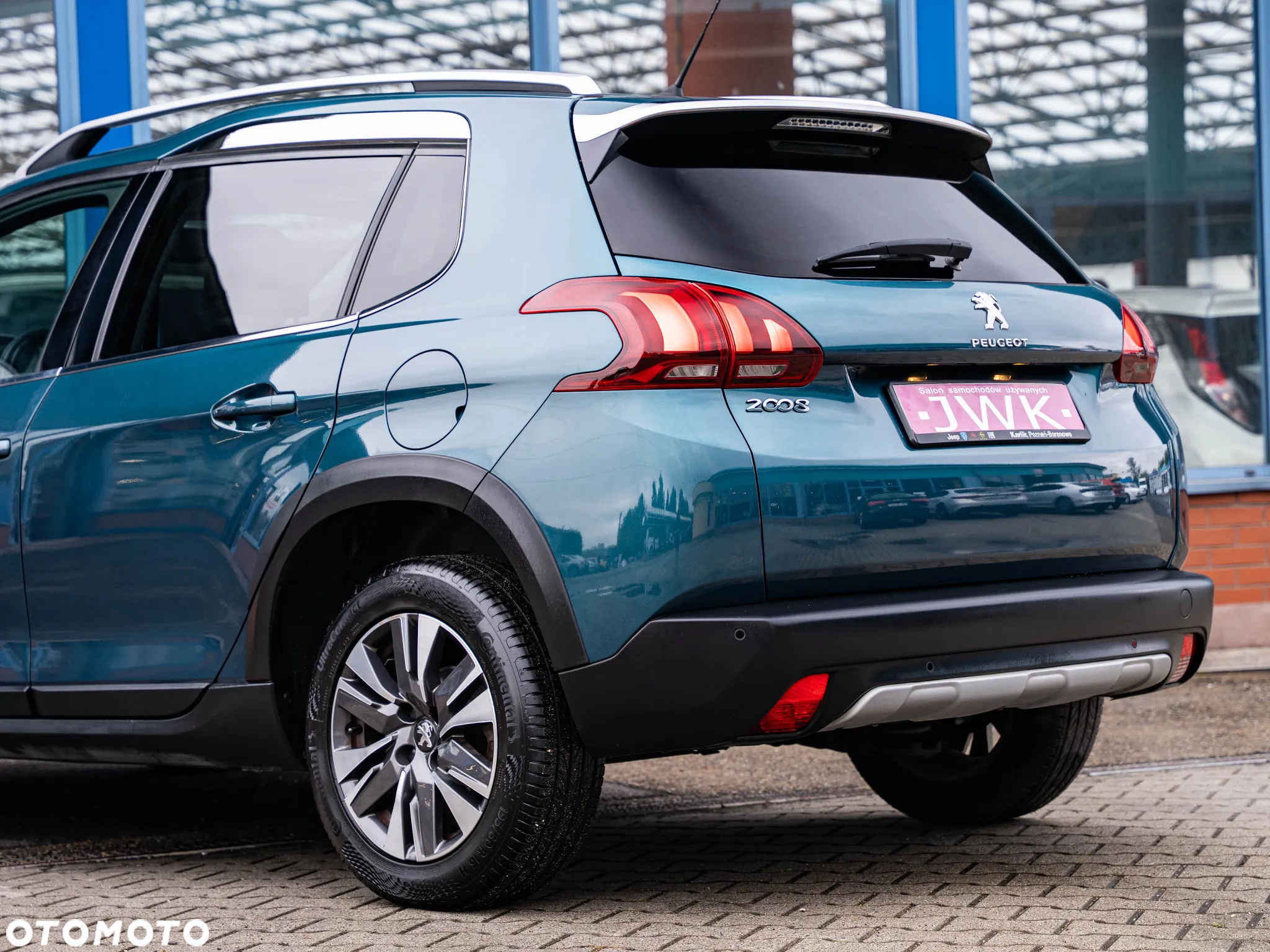Peugeot 2008 1.2 Pure Tech Allure S&S EAT6 - 12