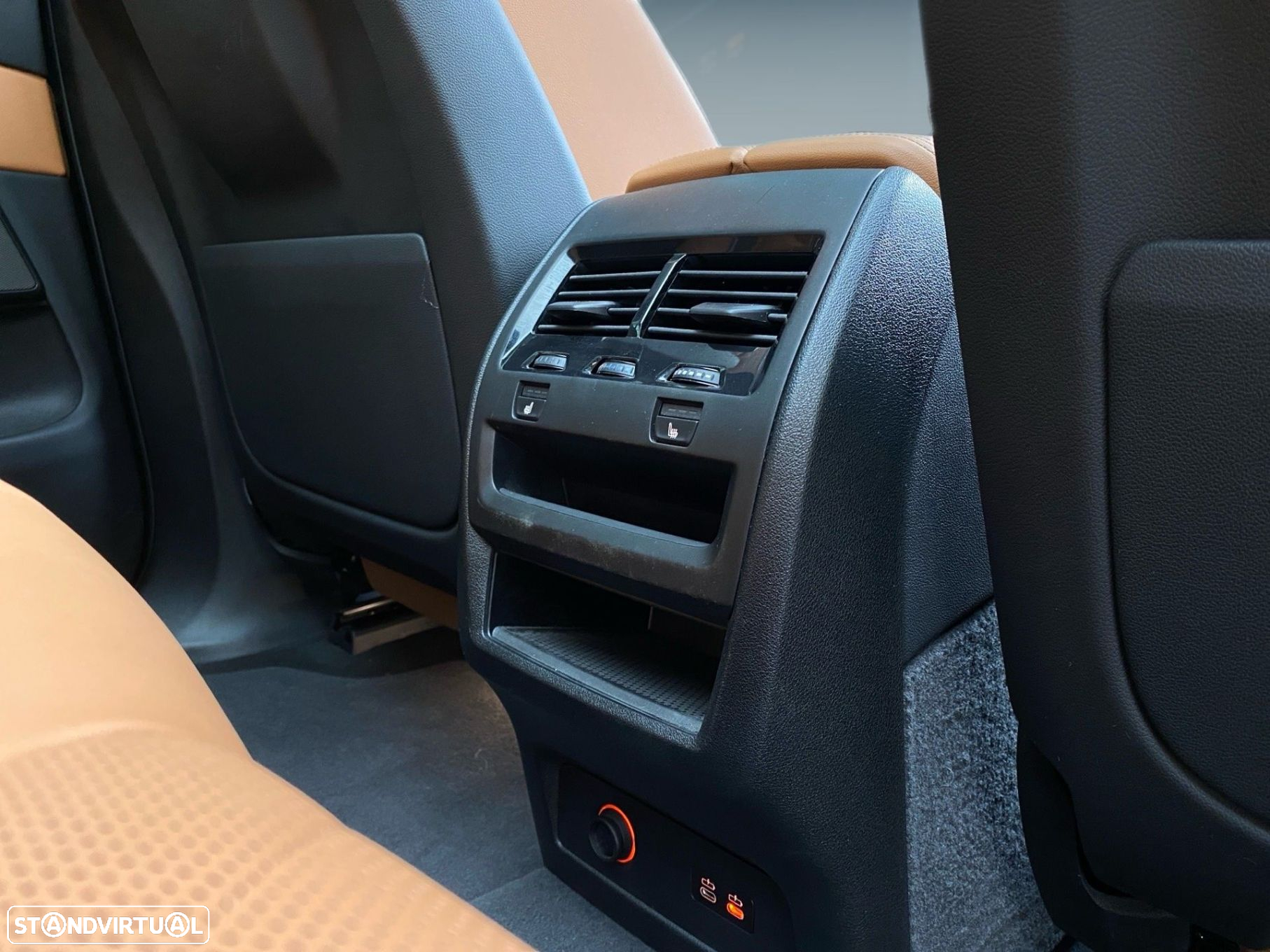 BMW X5 50 e xDrive Pack M Desportivo Pro - 28