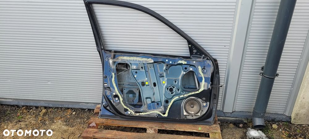 Honda civic VII 4d sedan Drzwi prawy lewy przod NH629M - 20