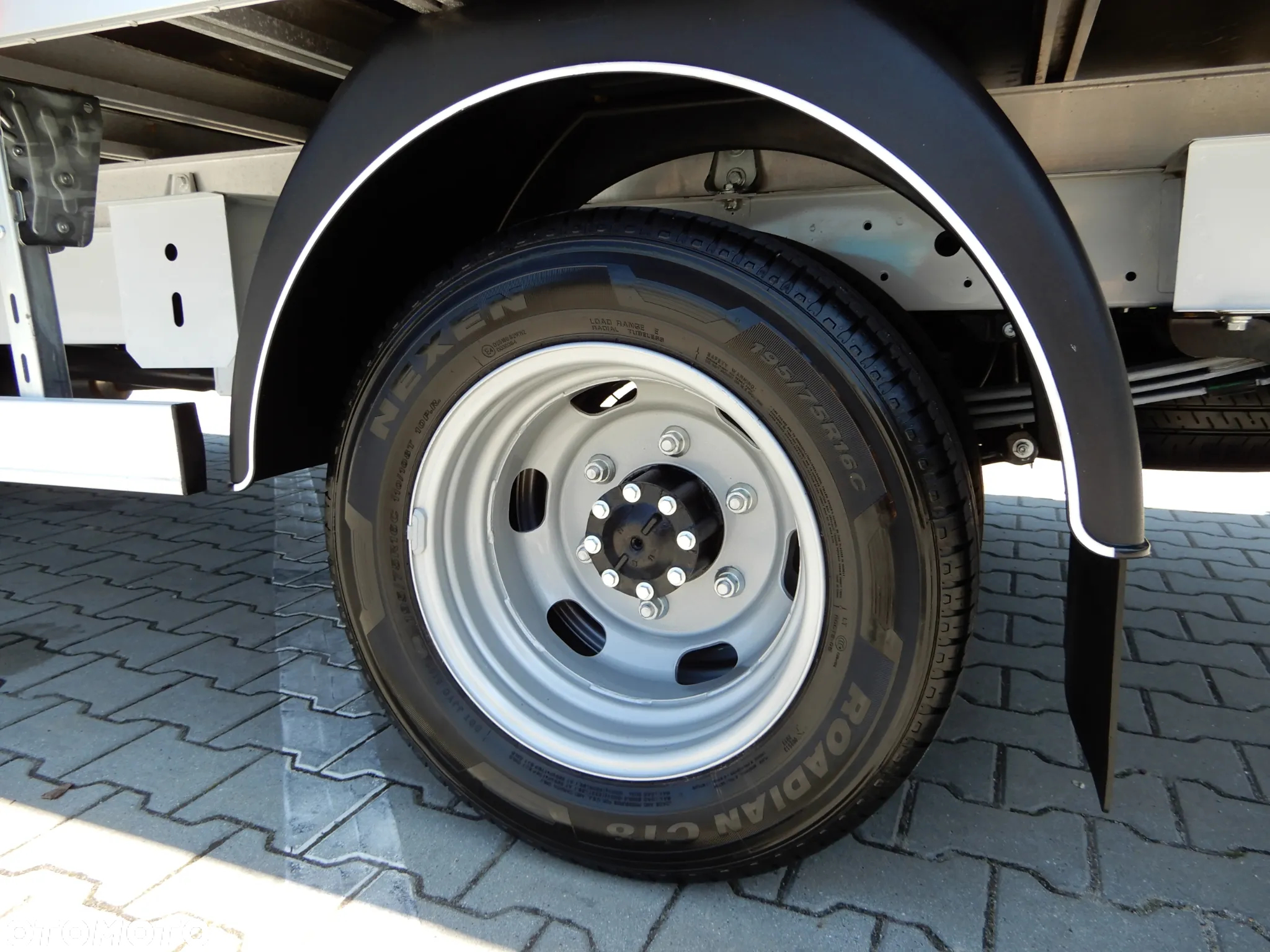 Opel MOVANO 2.3 CDTi 163 KM Bliźniak Kontener 4.26 CM 8 E.Palet JEGGER Boczne Drzwi 800 Kg Ładowność WZMACNIANY 60 Tys Przeb Stan Auta Jak NOWY - 20