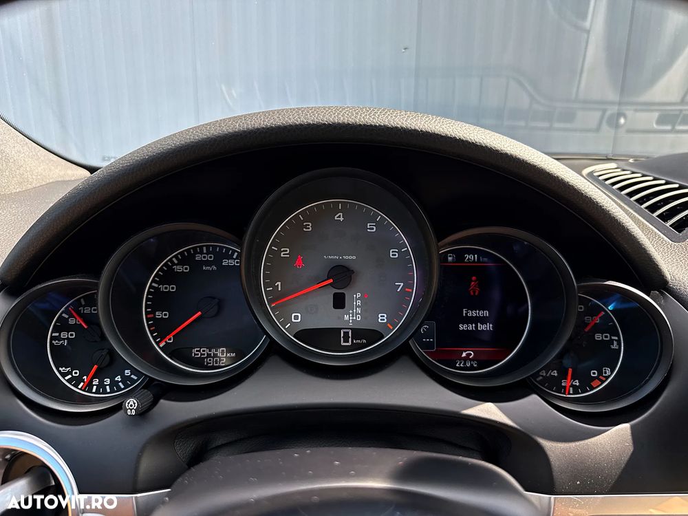 Porsche Cayenne 3.6 L S - 12
