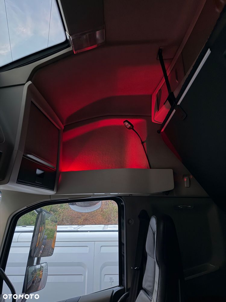 Volvo FH 500 KM FUL OPCJA HAKOWIEC HYWA 6X2 SKÓRA PERFEKCYJNY Z NIEMIEC - 21