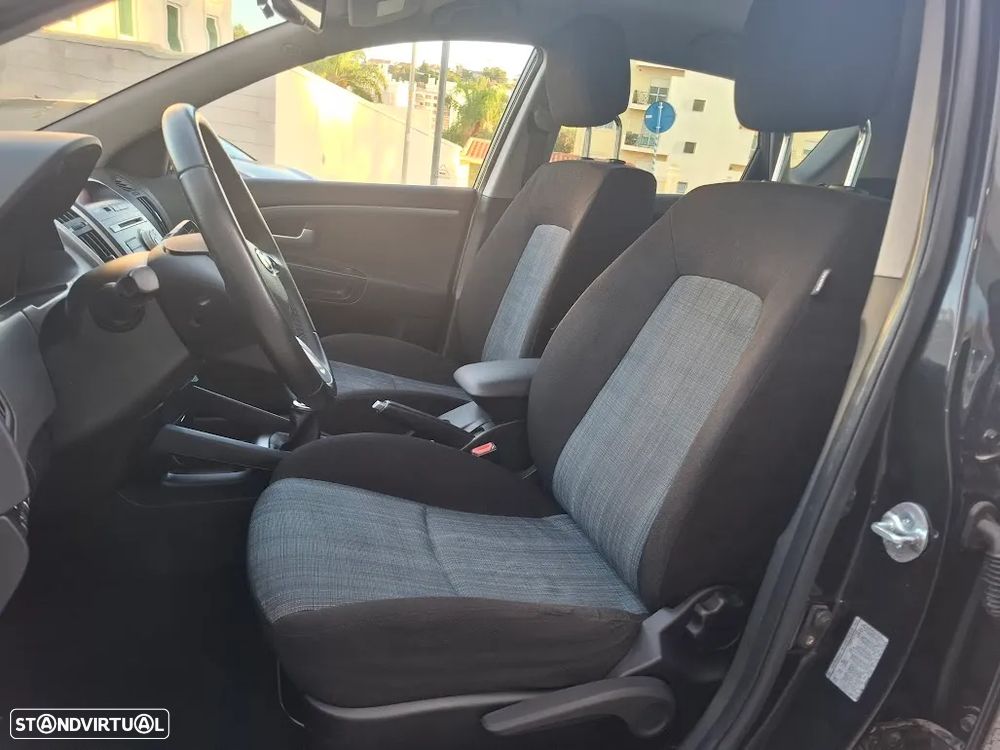 Kia Ceed 1.6 CRDi EX Eco - 22