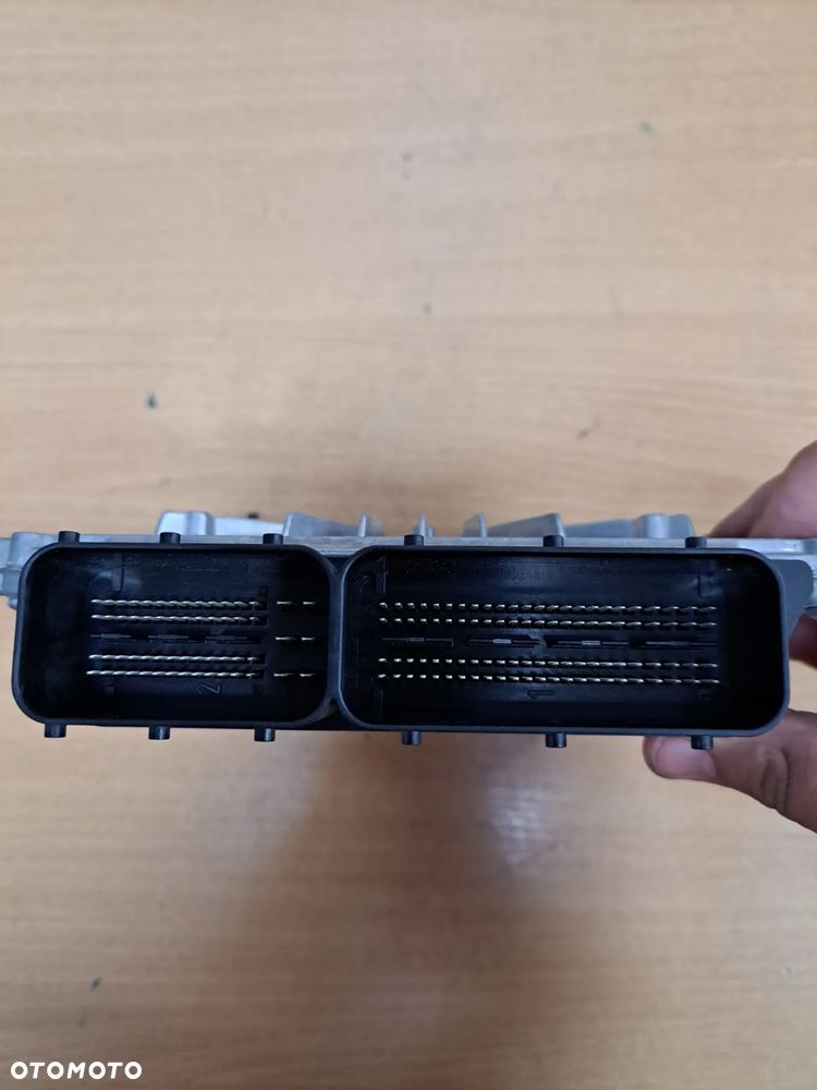 KOMPUTER STEROWNIK SILNIKA  VOLVO XC90 31372225 0281019168 - 4