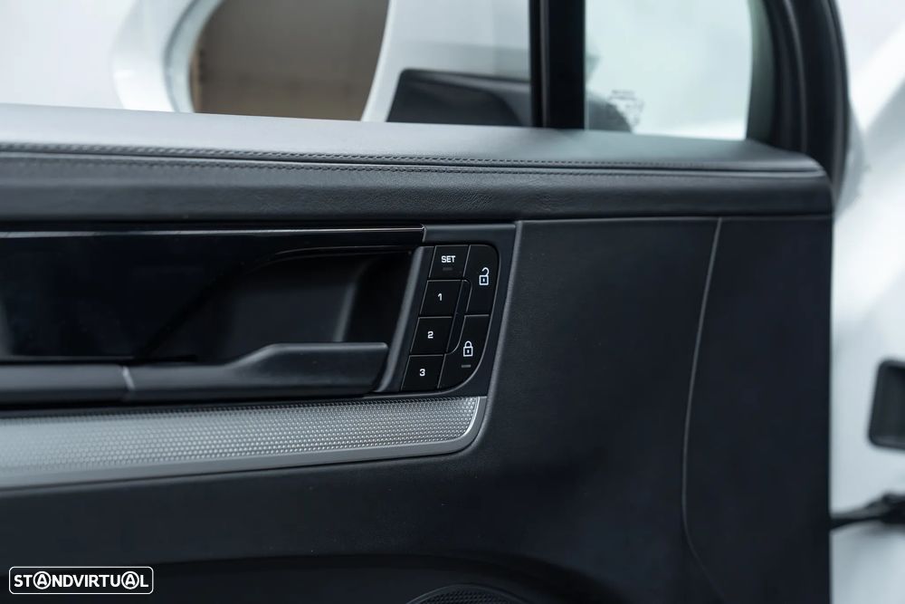 Porsche Cayenne E-Hybrid Tiptronic S - 24