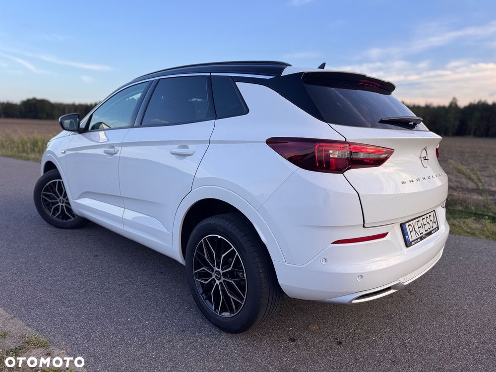 Opel Grandland 1.2 DI Business Elegance - 10