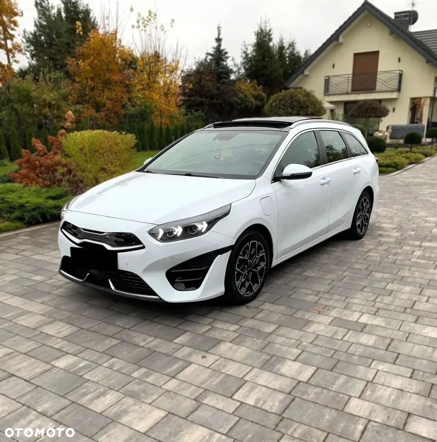 Kia Ceed 1.6 GDI PHEV Business Line DCT - 34