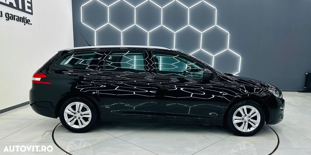 Peugeot 308 e-HDi 115 Stop & Start Active - 30