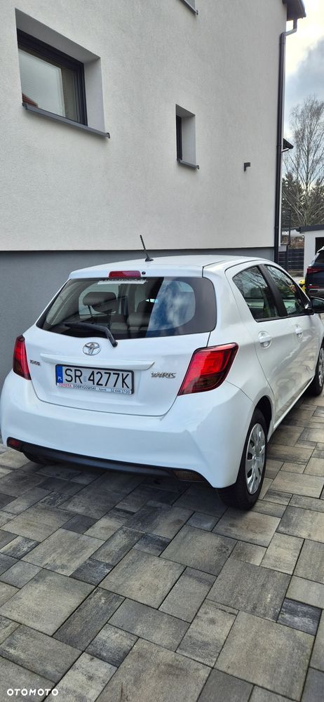 Toyota Yaris 1.0 Active EU6 - 4
