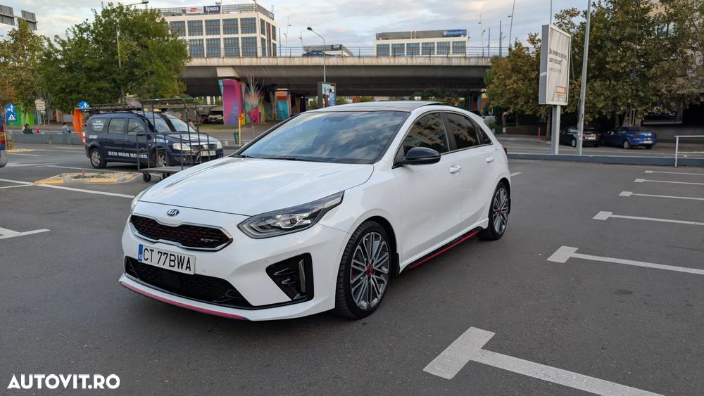 Kia Ceed 1.6 T-GDI GT - 2