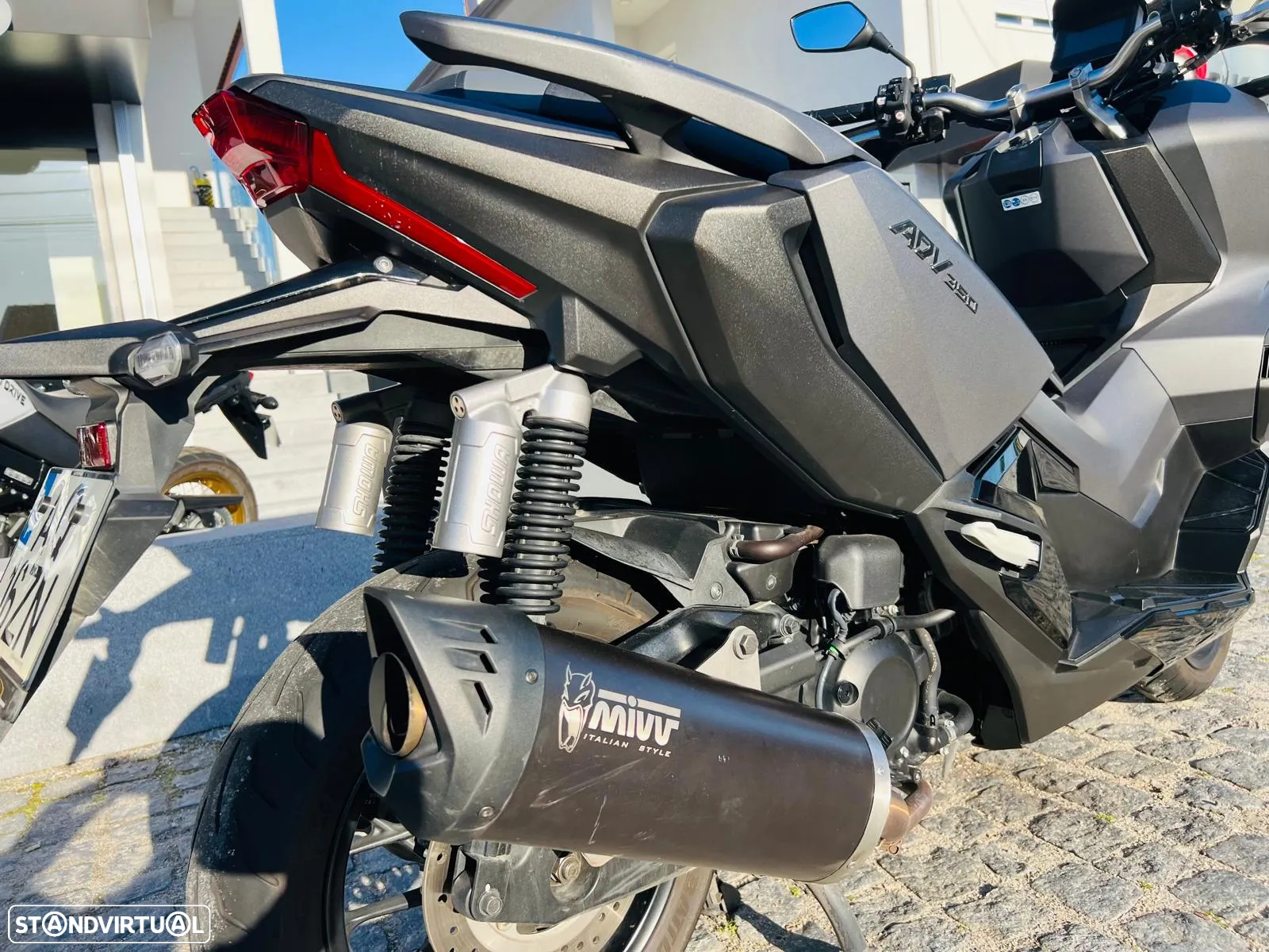 Honda ADV 350 - 6