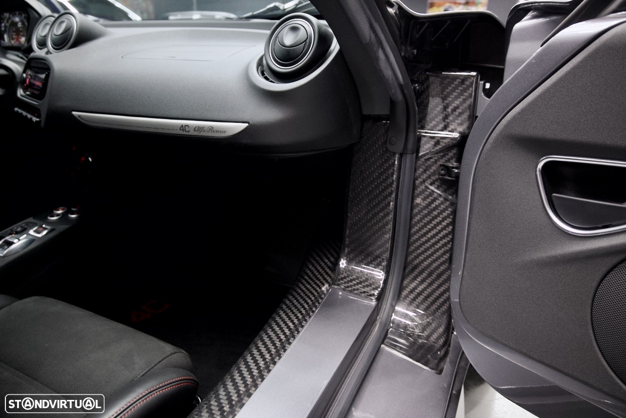 Alfa Romeo 4C 1750 TBi - 22