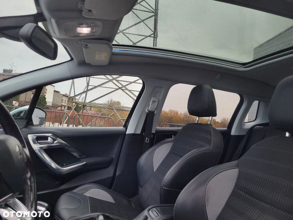 Peugeot 2008 PureTech 110 Stop&Start GT-Line Edition - 35