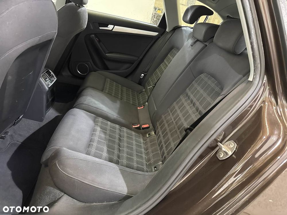 Audi A4 Avant 2.0 TDI DPF Ambition - 10