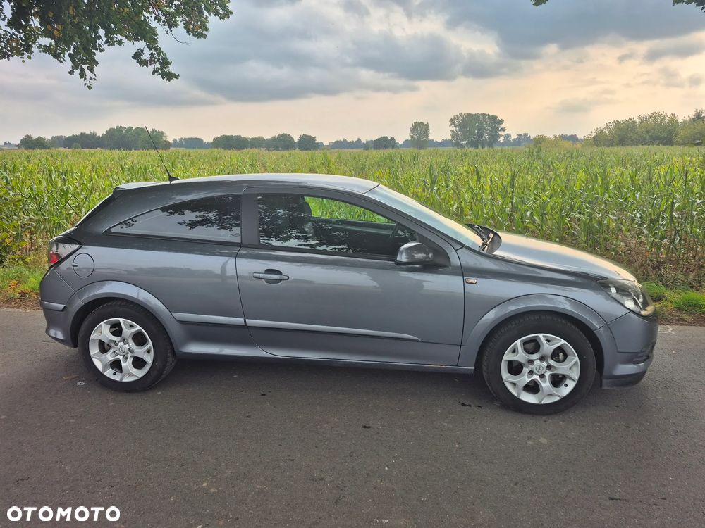 Opel Astra 2006 photo 3