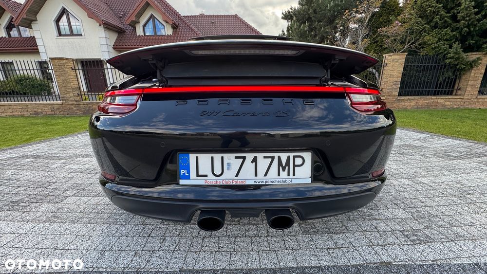 Porsche 911 Carrera 4S PDK - 9