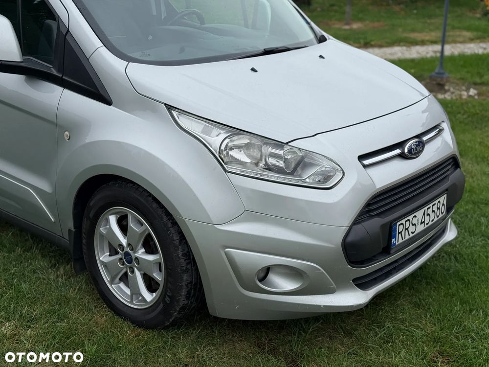 Ford Tourneo Connect 1.5 TDCi Titanium - 9