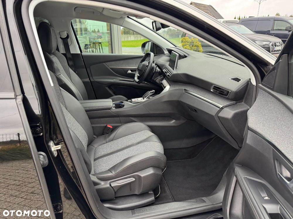 Peugeot 5008 BlueHDi 130 EAT8 Allure - 19