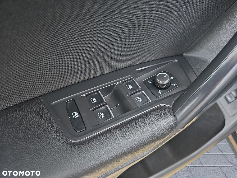 Volkswagen Tiguan Allspace 2.0 TDI 4Mot SCR Comfortline DSG 7os - 14