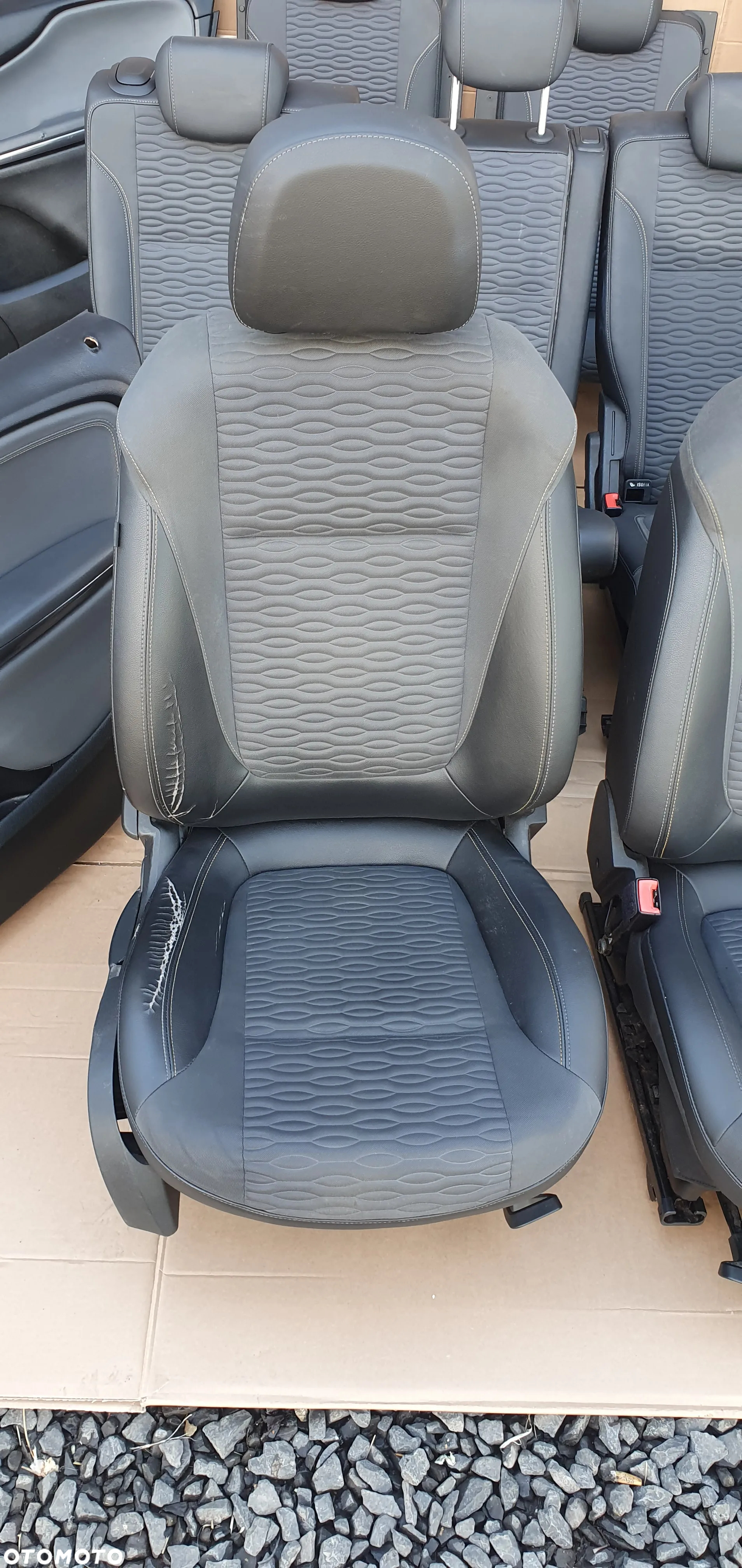 Fotele komplet kanapa pół skóra fotele boczki Opel Zafira C - 2