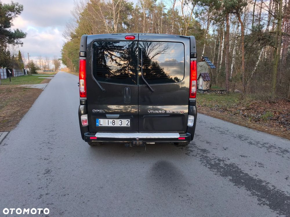 Opel VIVARO - 21