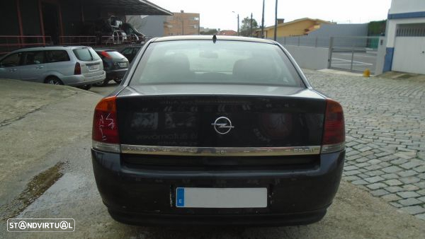 Para Peças Opel Vectra C (Z02) - 2