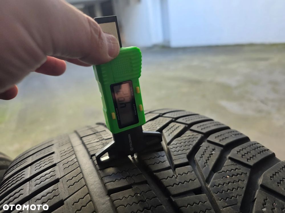 255/45/19 Zima Para 2szt 5mm 19r. Hankook Winter icept Evo 2 - 2