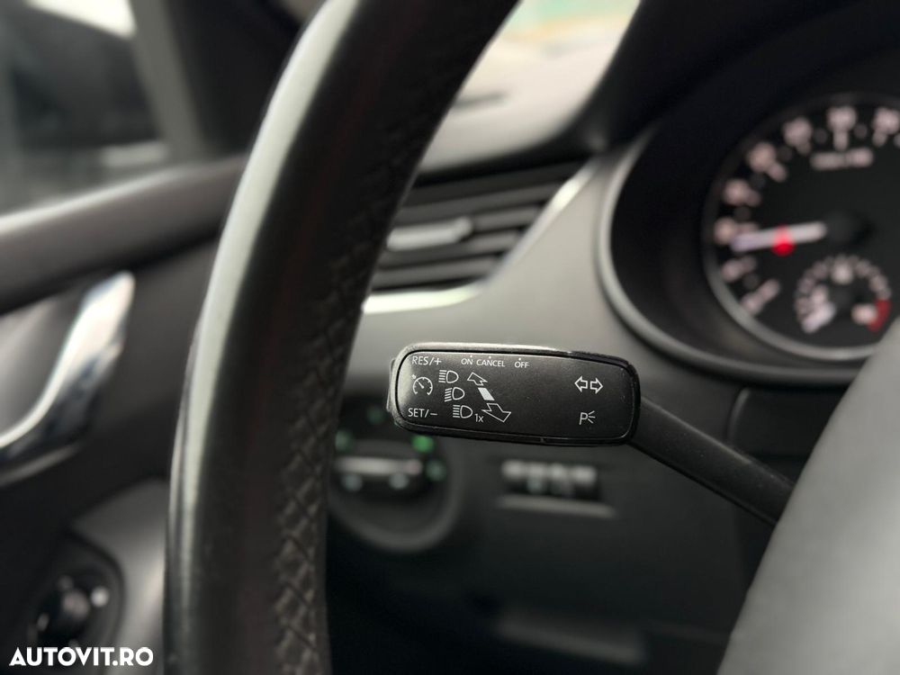 Skoda Octavia 1.6 TDI 4X4 ELEGANCE - 11