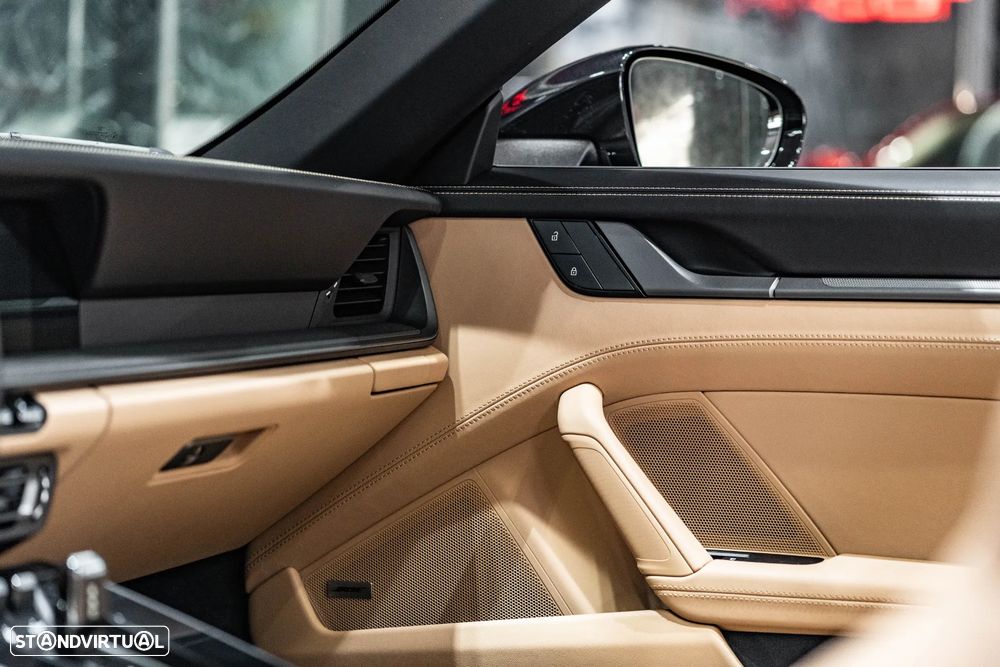 Porsche 911 (992) Carrera S Cabriolet PDK - 19
