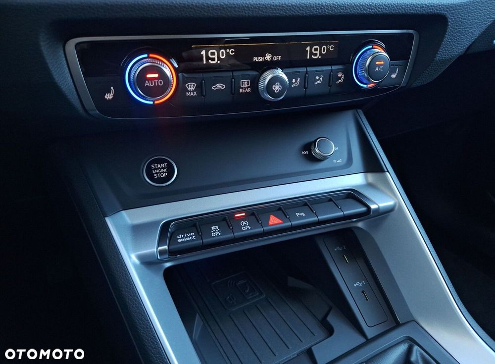 Audi Q3 Sportback - 15